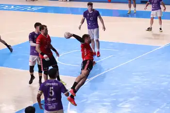 Javi Domingo durante una jugada del encuentro