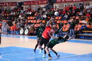 El jugador Tomás Moreira durante un encuentro 