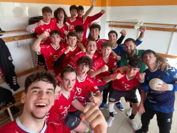 Los jugadores del Aislamientos Burgaleses BM Burgos