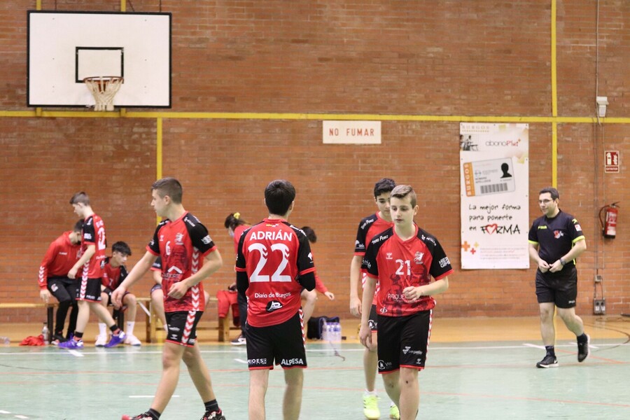 Frioes XXI 3-23 Ademar