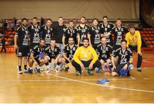 30-18 APLASTANTE VICTORIA DEL UBU SAN PABLO CONTRA EL PRIMER CLASIFICADO