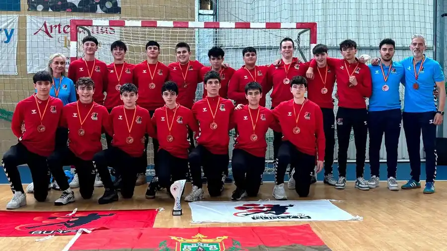 Alpesa cierra la Final Four con un meritorio tercer puesto en Sariegos