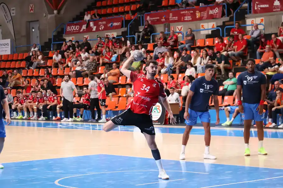 Miguel Malo no entrenará durante la semana hasta conocer el alcance de la lesión