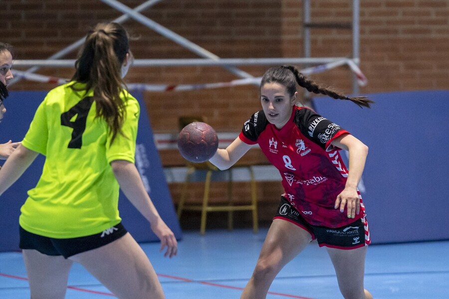 El UBU Archicerámica da la cara ante el líder