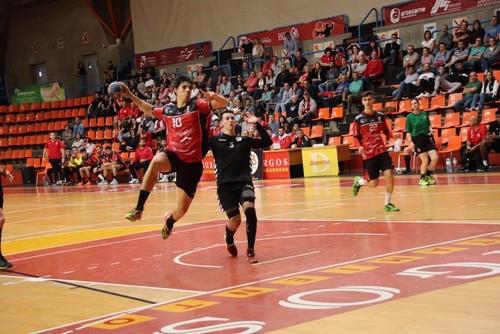El Balonmano Burgos quiere derribar el muro salmantino