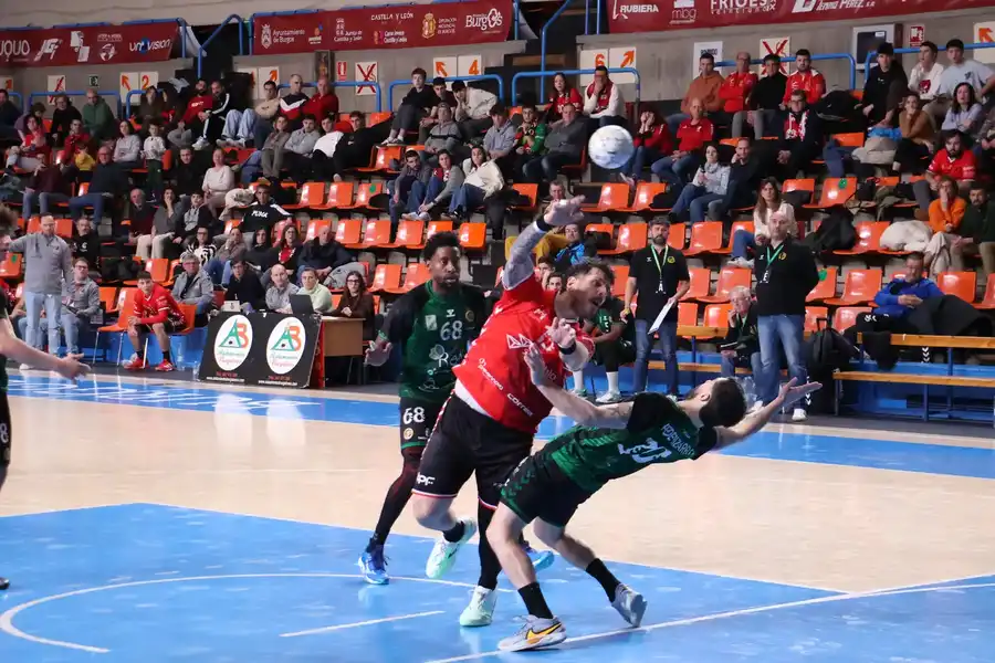 El Plantío se viste de gala para un duelo de altura