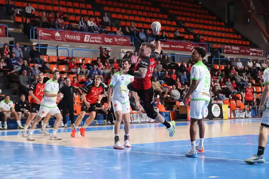 El UBU San Pablo Burgos 2031 se despide con honor de la Copa del Rey  (29-30)