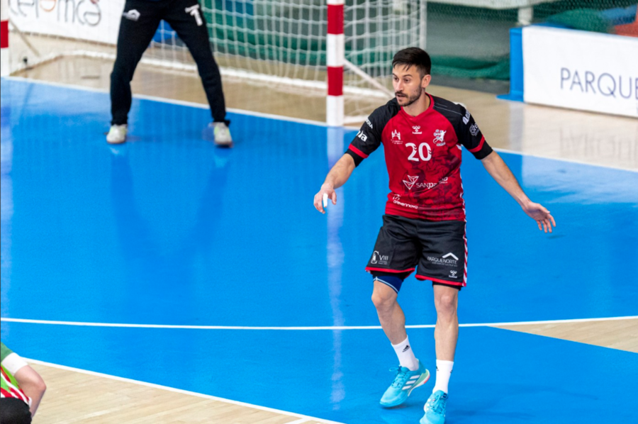 Toni Alegre, jugador del UBU San Pablo Burgos, recae de su lesión de hombro