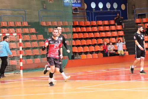 Javi Rodríguez seguirá un año más en El Plantío