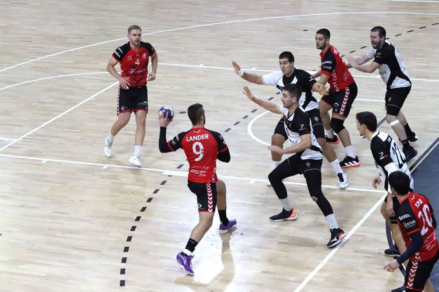 El UBU San Pablo Burgos cierra el año en El Plantío frente al Unión Financiera Balonmano Base Oviedo