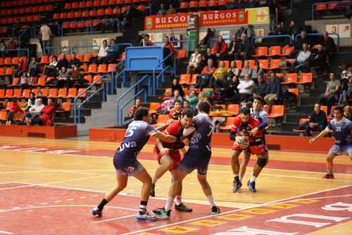 Importante enfrentamiento contra el Club Balonmano Soria en su cancha